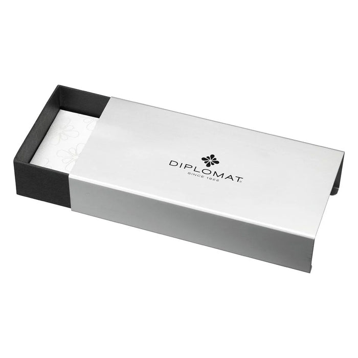 Diplomat Esteem MadC Fountain Pen