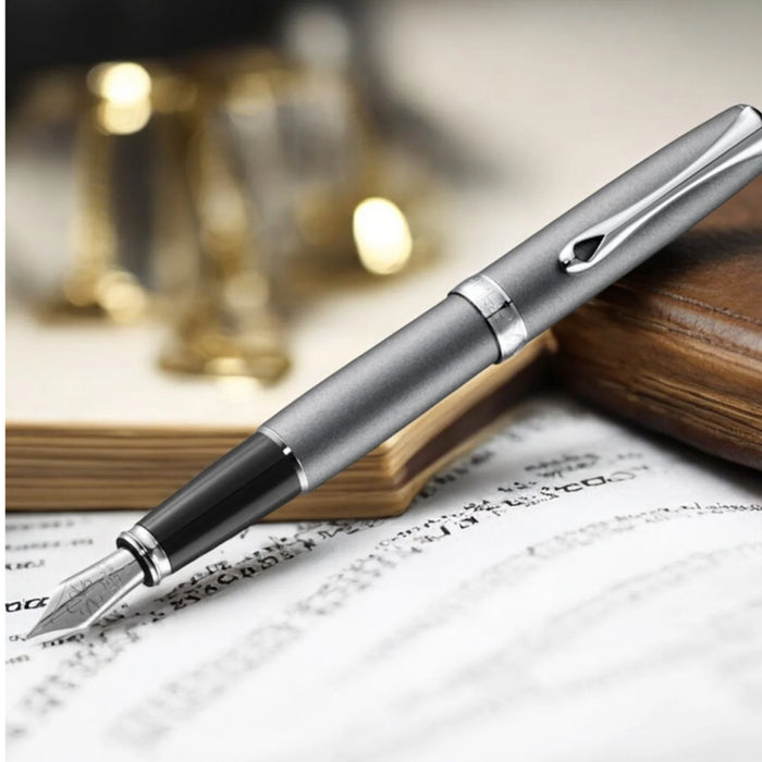 Diplomat Excellence A2 Venezia Platin Chrome Fountain Pen