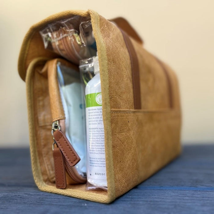DRIFTA STOCKTON TOILETRY BAG TAN