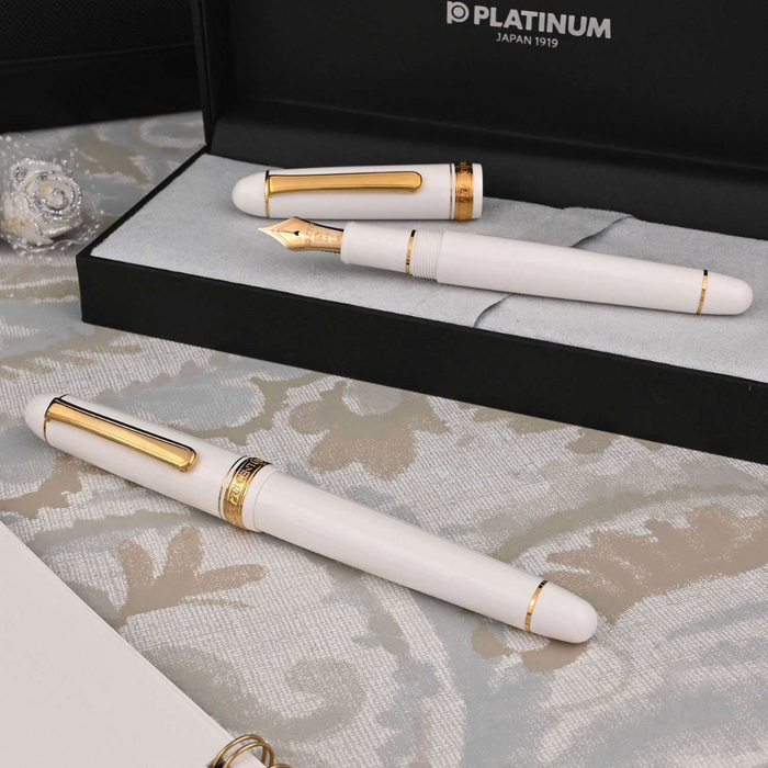 Platinum 3776 White Century Fountain Pen