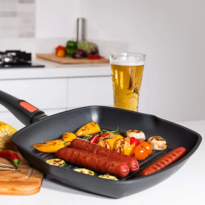 WILDTRAK COMPACT GRILL PAN 28CM NON STICK WITH DETACHABLE HANDLE