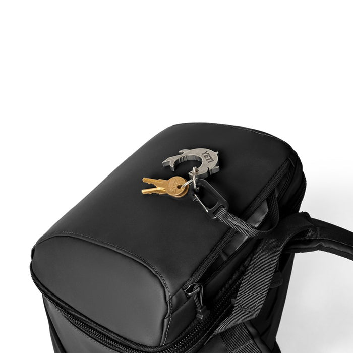 YETI DAYTRIP 20L BACKPACK [CLR:BLACK]