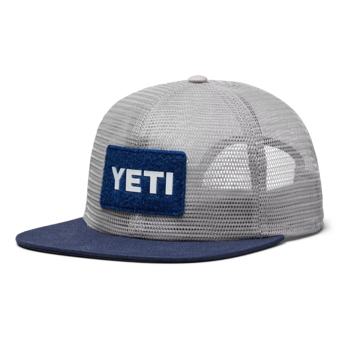 YETI VELCRO BADGE FLAT BRIM MESH HAT GRAY / NAVY